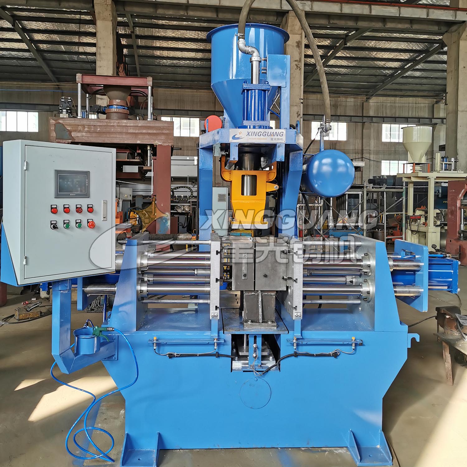  Z8615L三開(kāi)模射芯機(jī)