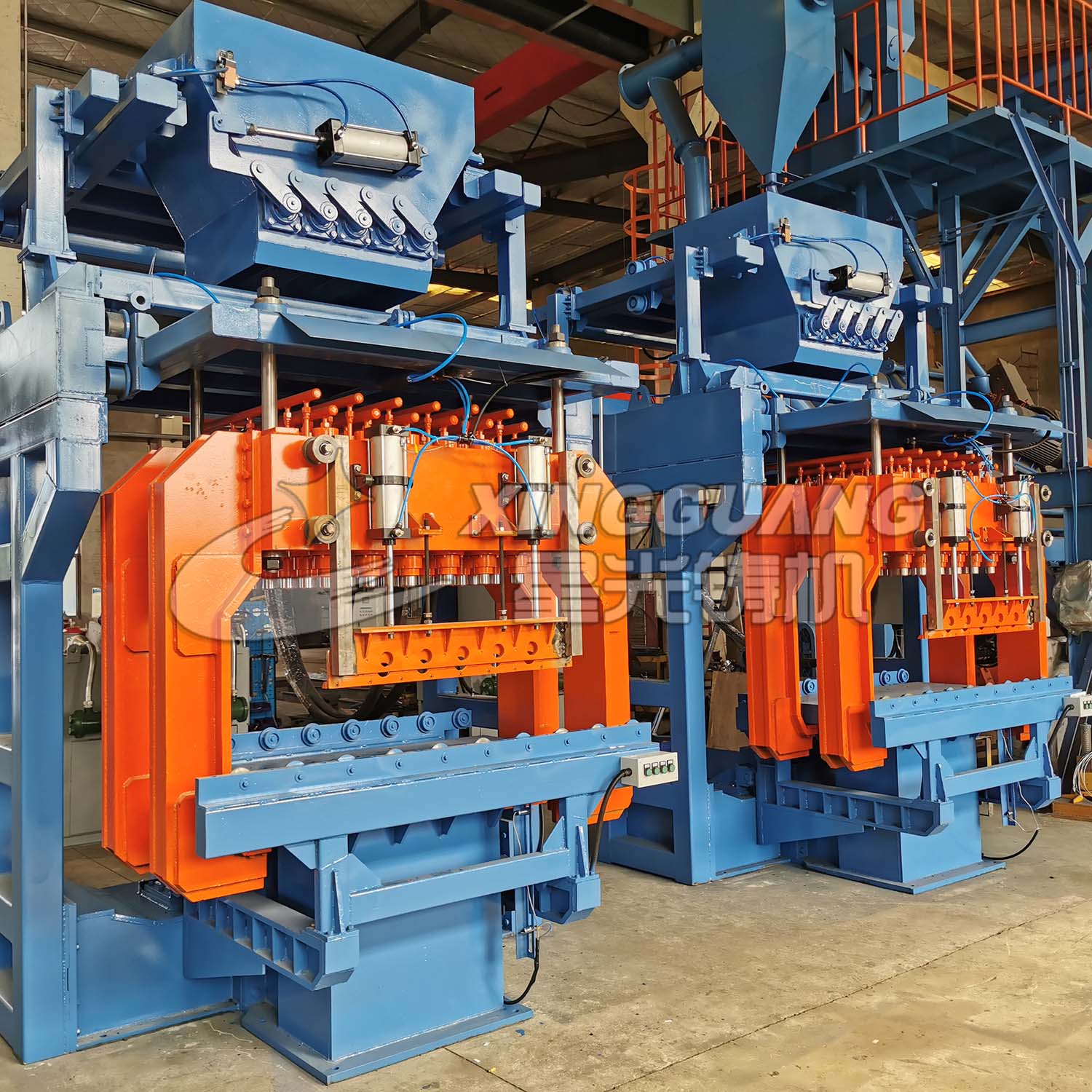  液壓多觸頭造型機(jī)